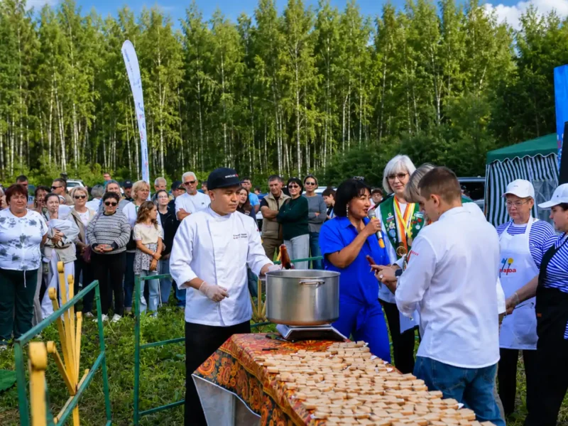 Рекорд по приготовлению фаршмака установили на фестивале в Башкортостане