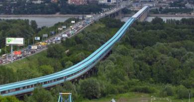 Самый длинный крытый метромост в мире Самый длинный крытый метромост в мире